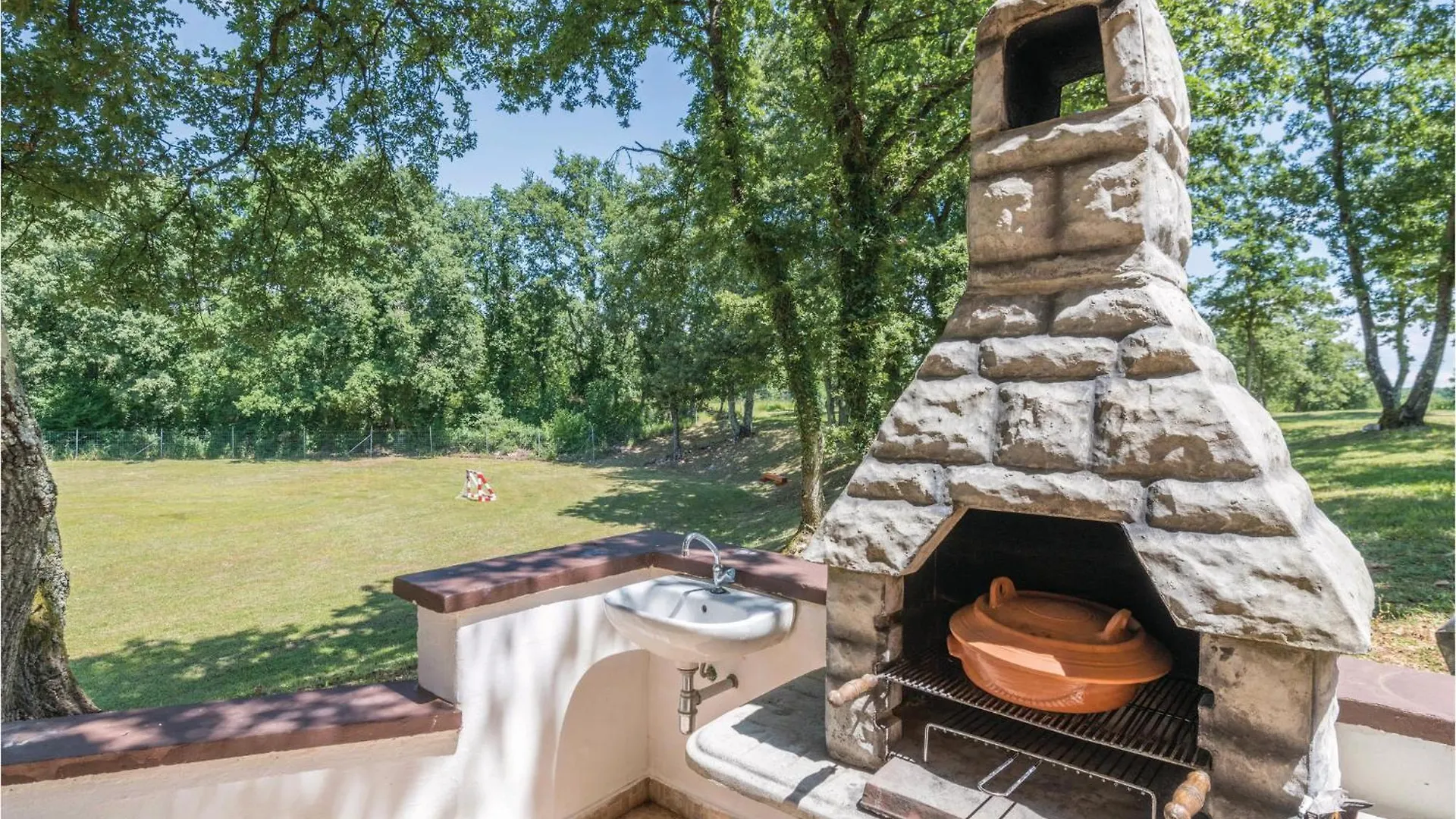 Pet Friendly Home In Bonasini Butkovići 0*,  Chorwacja