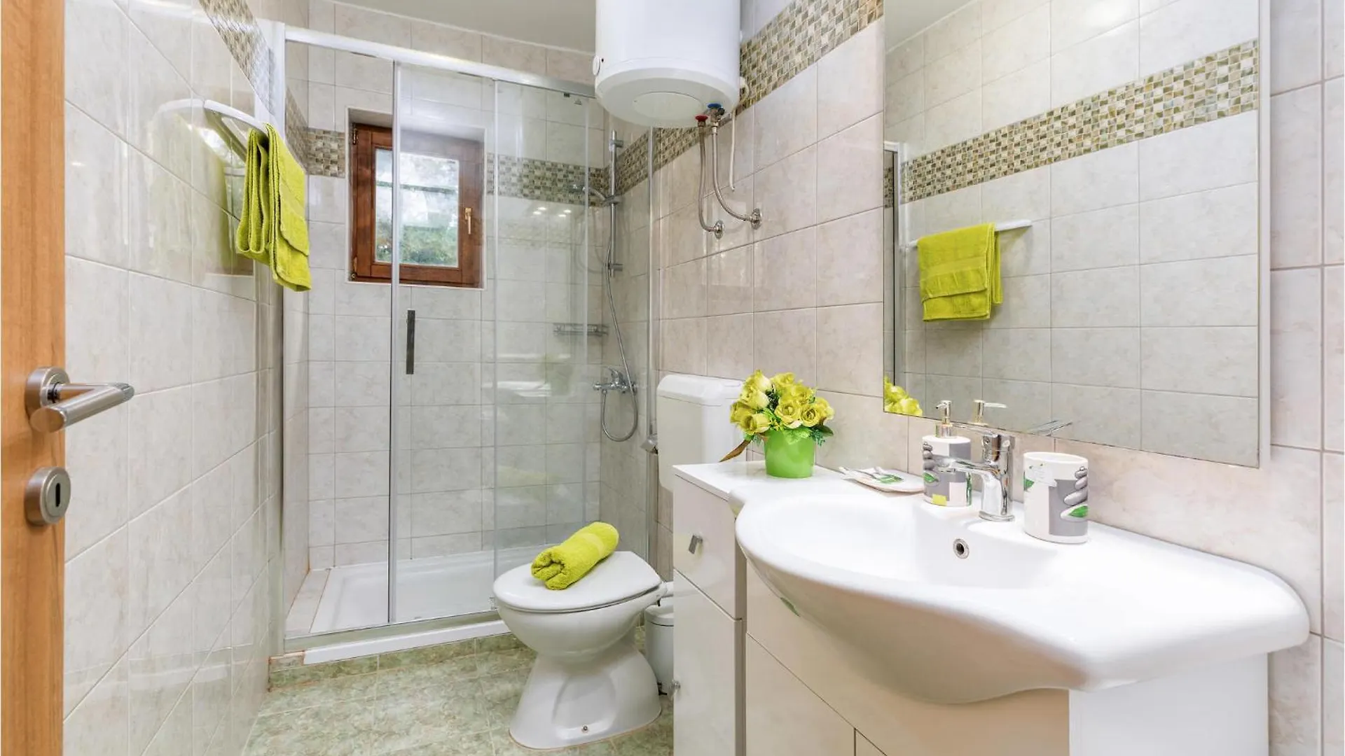 Pet Friendly Home In Bonasini Butkovići