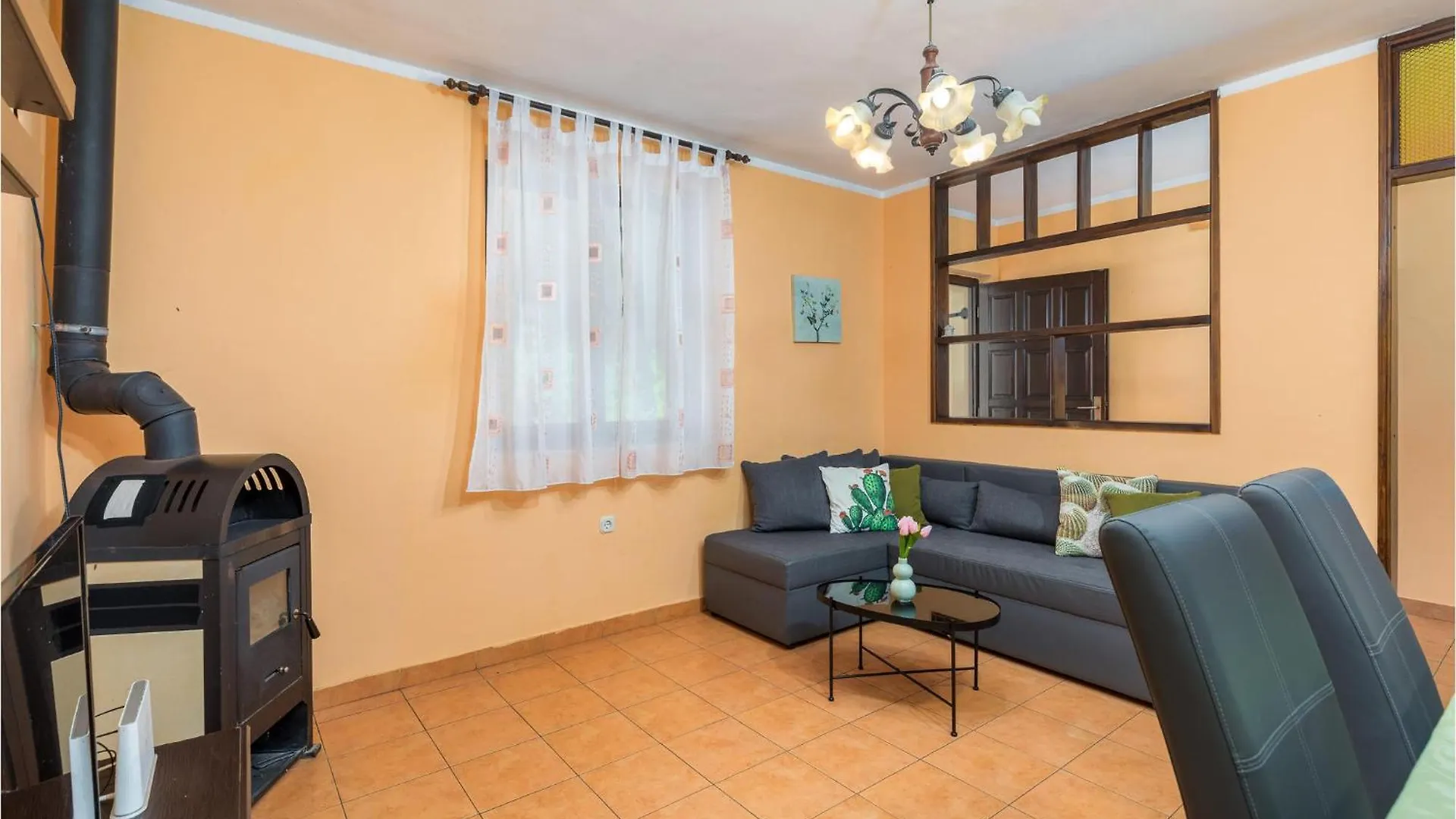 Pet Friendly Home In Bonasini Butkovići 0*,  Chorwacja